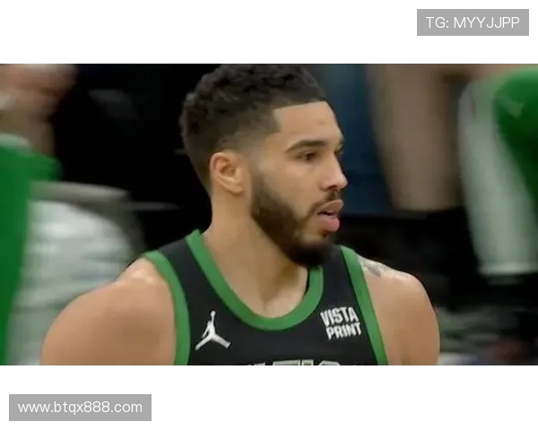 塔图姆至少需休息至训练营皮尔斯调侃其从不休息的态度